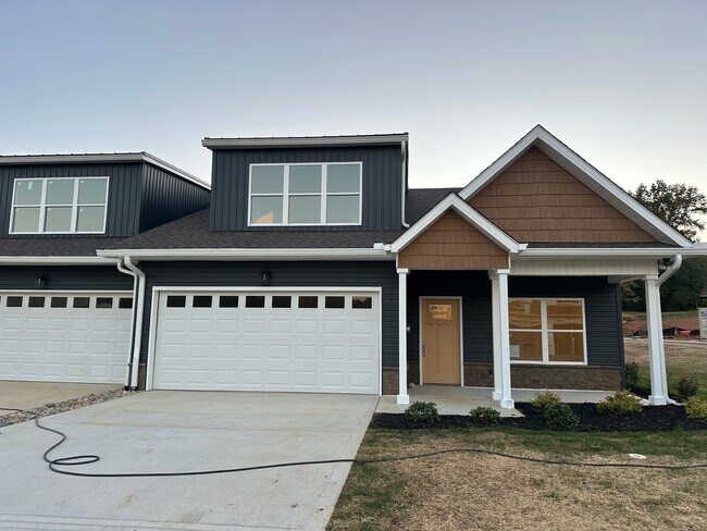 Photo - 1331 W Beaver Creek Dr Apartment