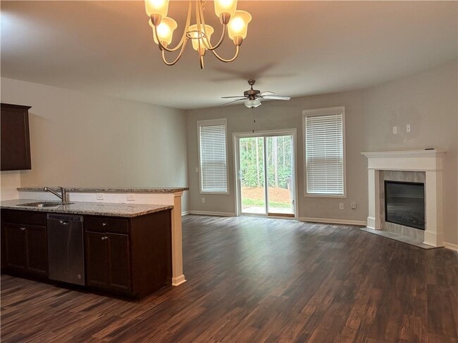 Building Photo - 4755 Beacon Ridge Ln