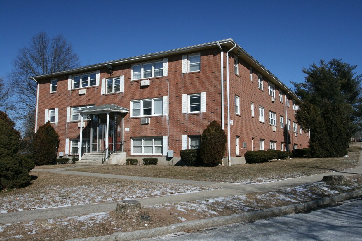 20 Donna Dr, New Haven, CT 06513 Condo for Rent in New Haven, CT