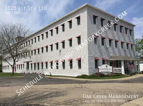 Building Photo - 1020 1st St