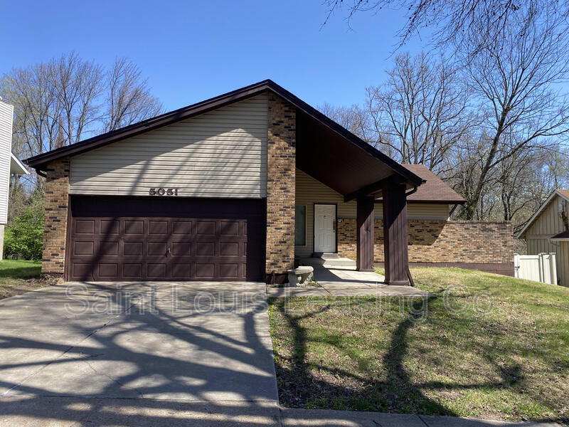 5051 Trailbend Dr, Florissant, MO 63033 House Rental in Florissant