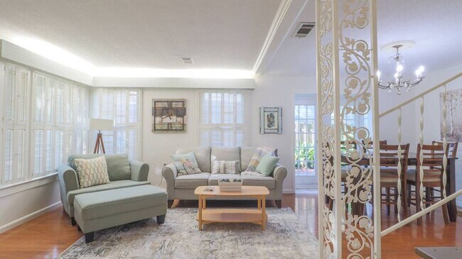 Foto del edificio - 4 bedroom Home 3 blocks from Gulf of America