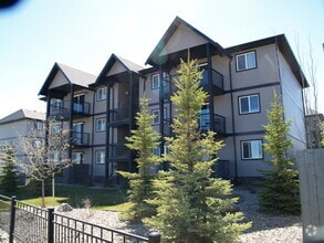 Building Photo - 209 Mt Sunburst Way W
