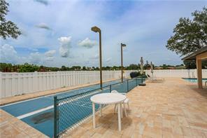 Foto del edificio - 10011 Maddox Ln