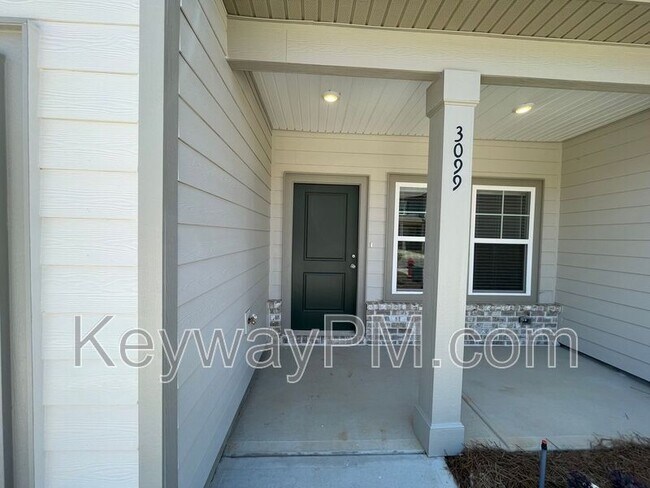 Building Photo - 3099 Venetian Dr