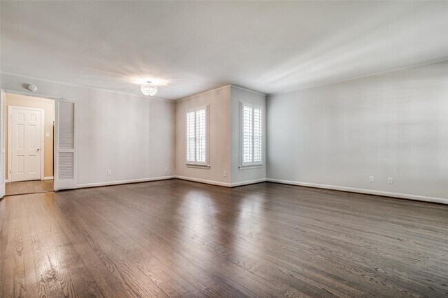 Building Photo - 5600 Boaz St