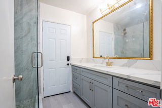 Foto del edificio - 17440 Fraser Pl