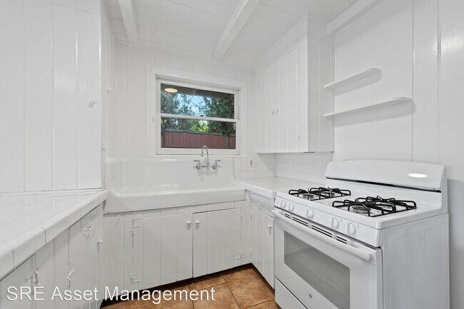 Foto del edificio - 2 br, 1 bath House - 15881 Winchester Blvd