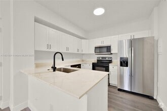 Building Photo - 2080 W Preserve Way
