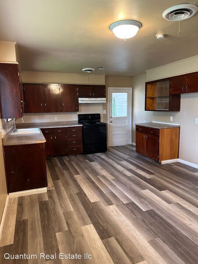 Building Photo - 3 br, 2 bath House - 115 Cloos Circle Drive