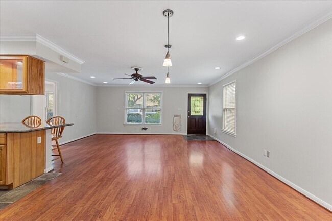 Foto del edificio - 4206 Law St