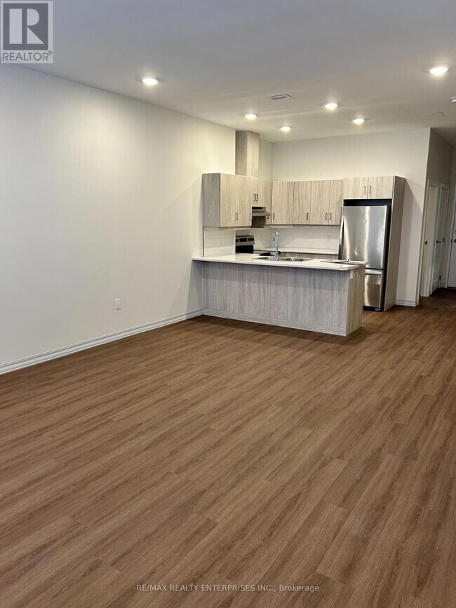 Photo du bâtiment - 845 2nd Ave E