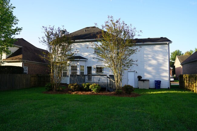 Building Photo - 177 Crestfield Pl