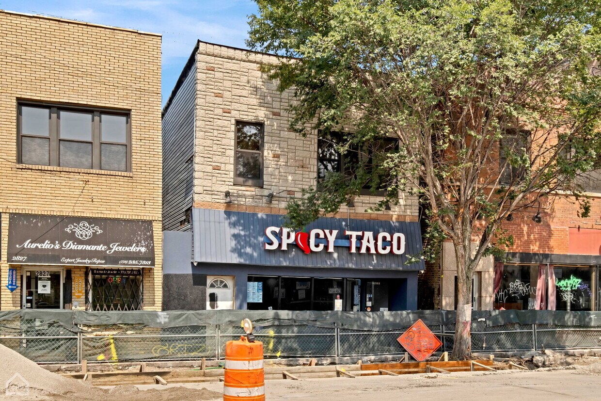 Foto principal - 2825 N Milwaukee Ave