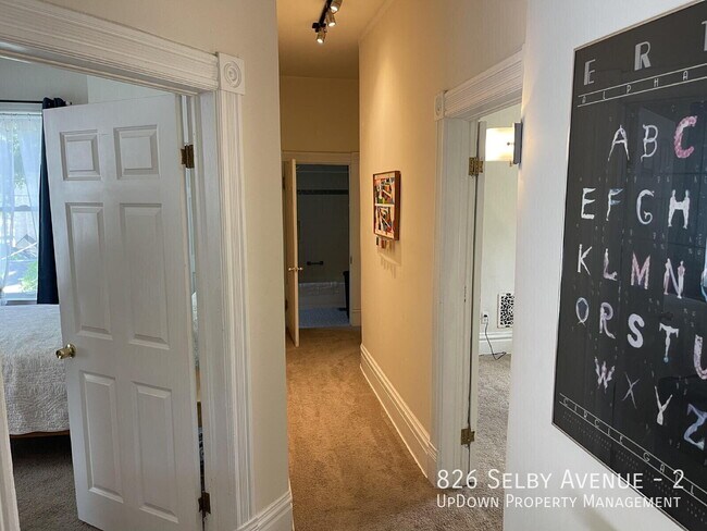 Foto del edificio - 826 Selby Ave