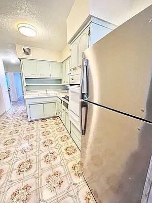 Foto del edificio - 970 E 99th St