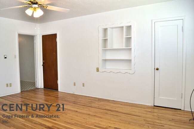 Foto del edificio - 348 E 200 S