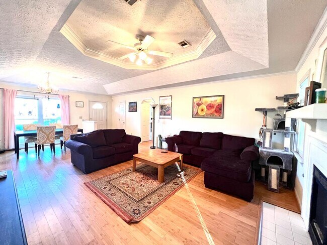 Building Photo - 5593 Terrace Pointe Ct