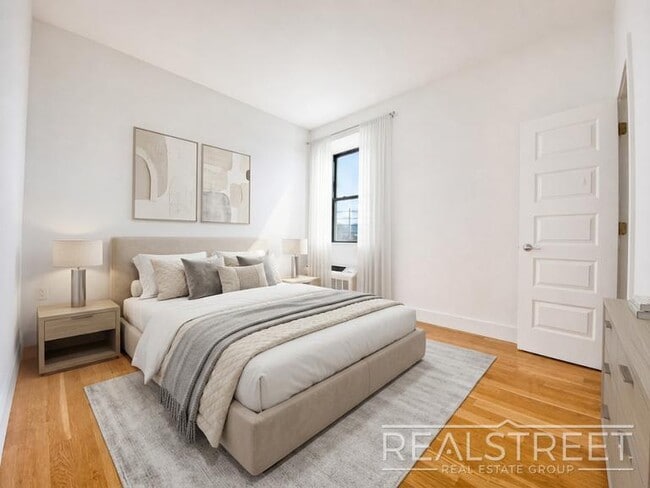 Foto del edificio - LUXURY 2 Bed LOFT in Queens!