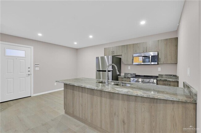 Foto del edificio - 12 N 23rd St