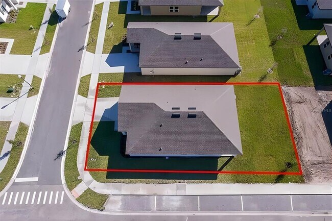 Foto del edificio - 5844 Bovine Dr