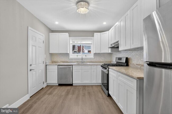 Foto del edificio - 2422 S Iseminger St