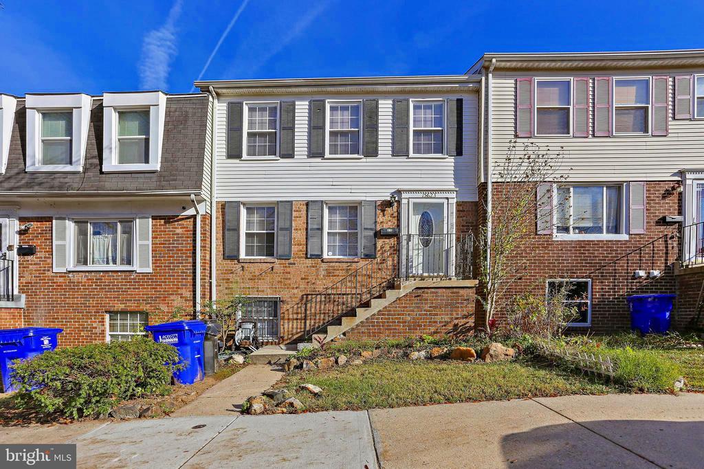 Foto principal - 15623 Plaid Dr