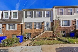 Building Photo - 15623 Plaid Dr