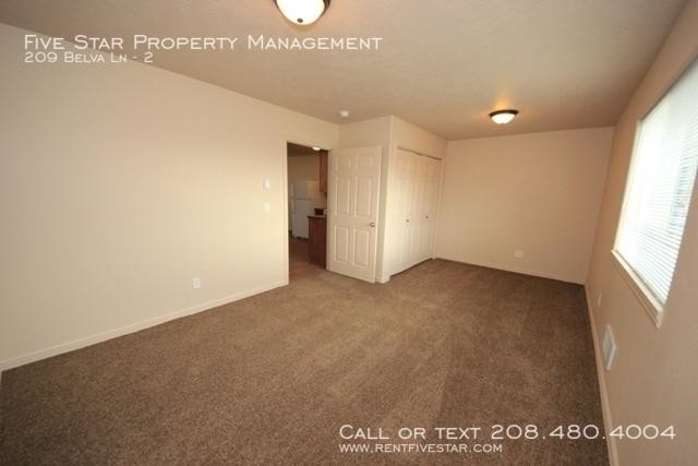 Building Photo - 2 bedroom in Chubbuck ID 83202