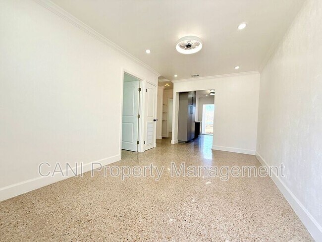 Foto del edificio - 750 Bethune St