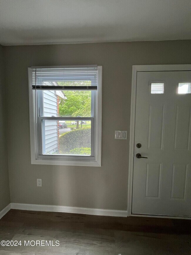 Foto del edificio - 284 Crawford St