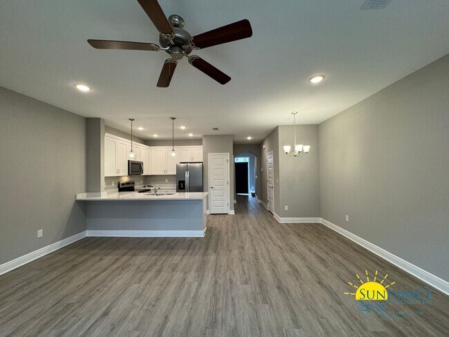 Foto del edificio - NEW construction in the heart of Fort Walt...