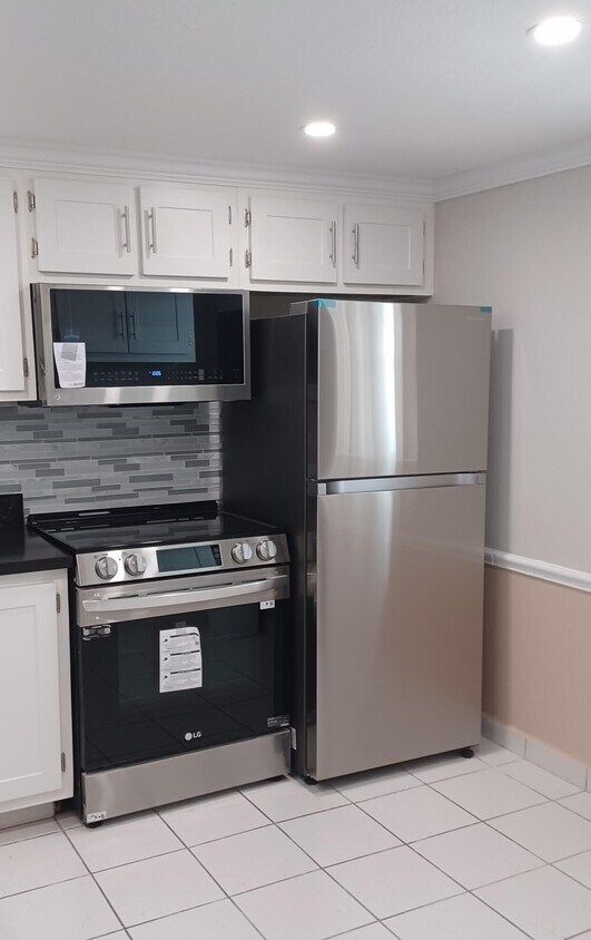 Foto principal - 300 NE 26th Ave