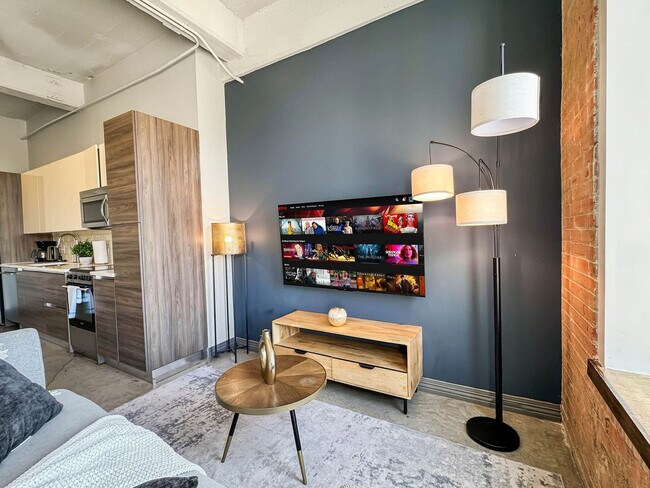 Foto del edificio - 555 Evergreen St