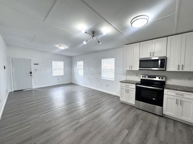 Foto del edificio - 1504 W 18th St