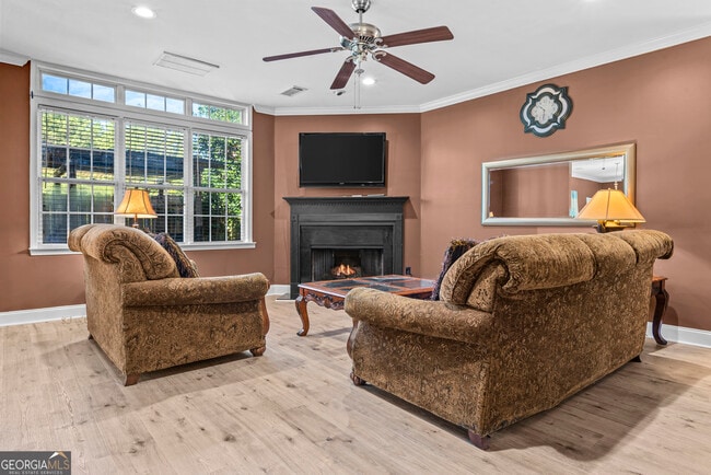 Building Photo - 1141 Whispering Lakes Trail