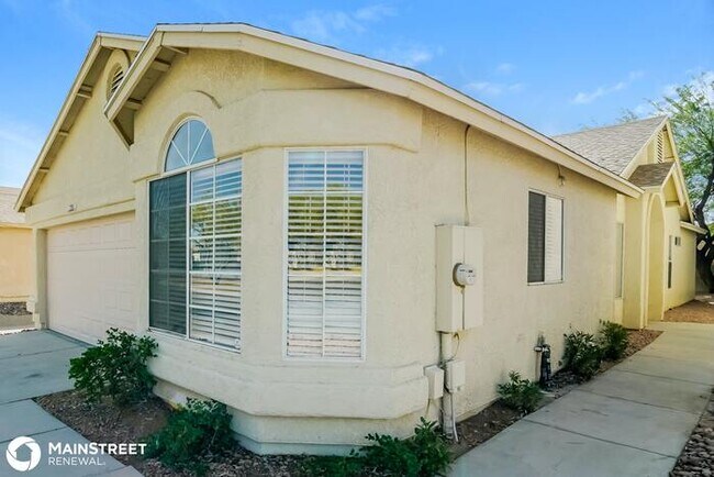 Foto del edificio - 8157 N Midnight Way, Tucson, AZ 85741
