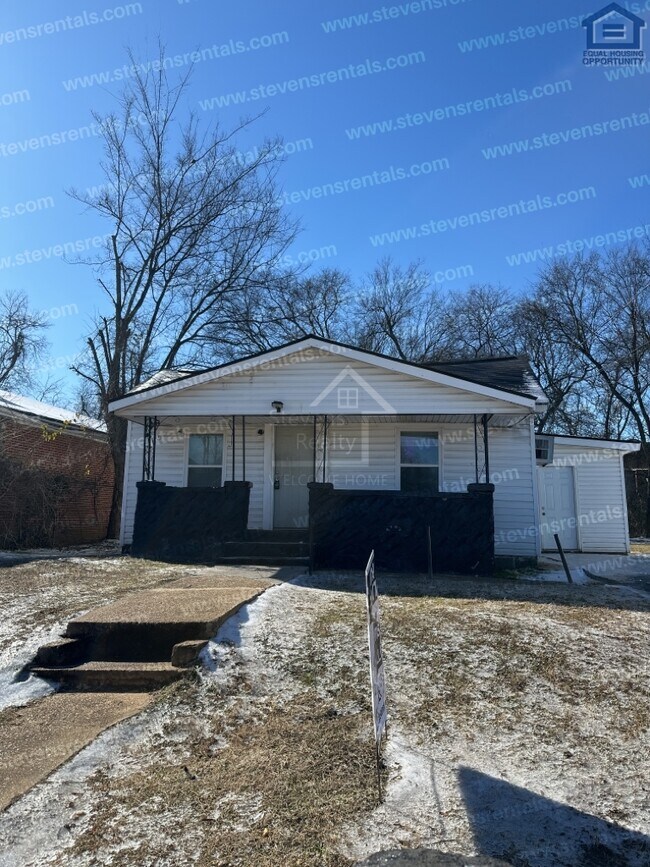 Building Photo - Unlock Your Sanctuary