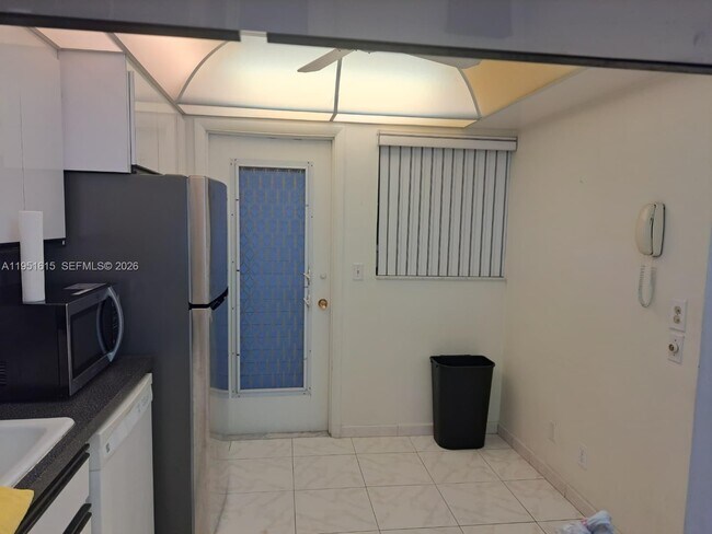 Foto del edificio - 330 SE 2nd St