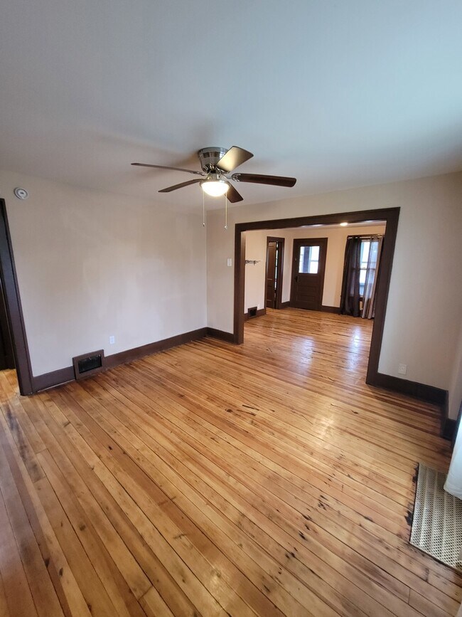 Foto del edificio - 14630 Jefferson St