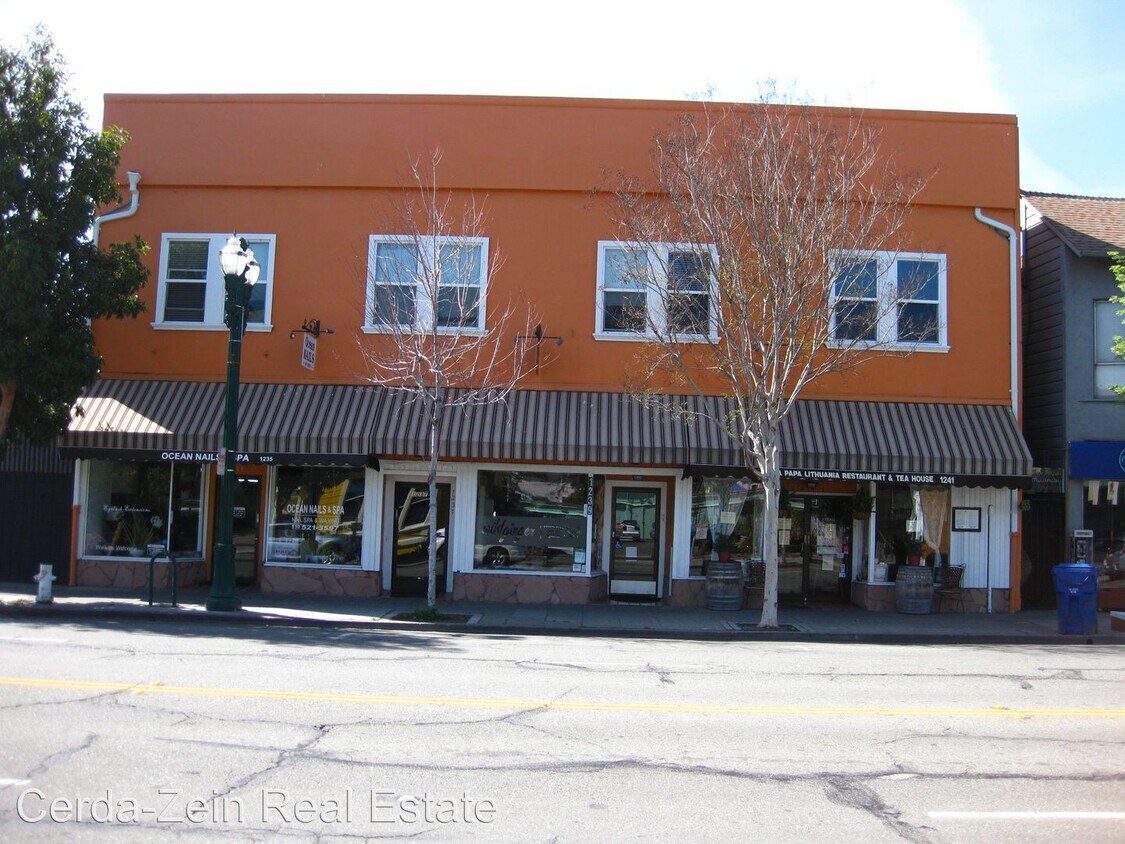Foto principal - 1235 Park St
