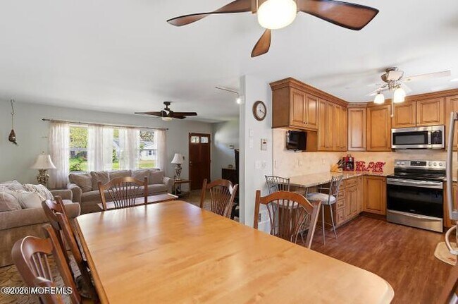 Foto del edificio - 1163 Manor Dr