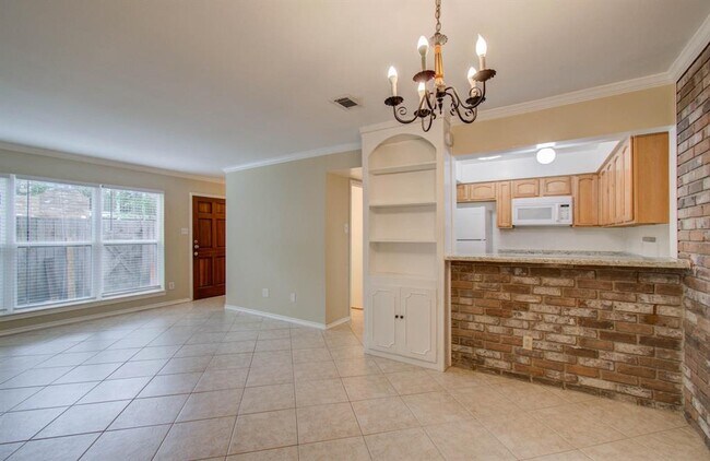 Building Photo - 895 Wax Myrtle Ln