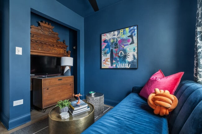 Foto del edificio - 4615 N Lincoln Ave