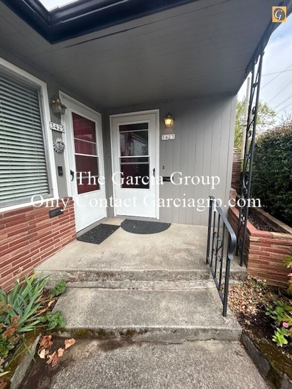 Building Photo - 3423-3435-3435 SE 78th Ave