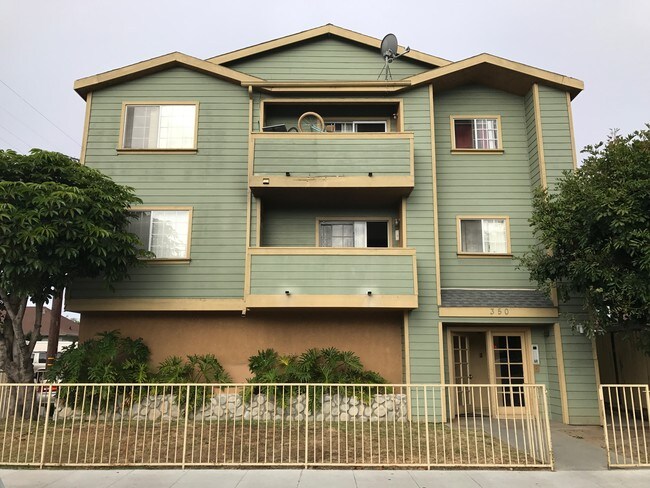 Building Photo - 350 Tile Ave