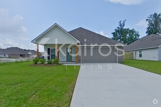 Building Photo - 13773 Willowmore Dr