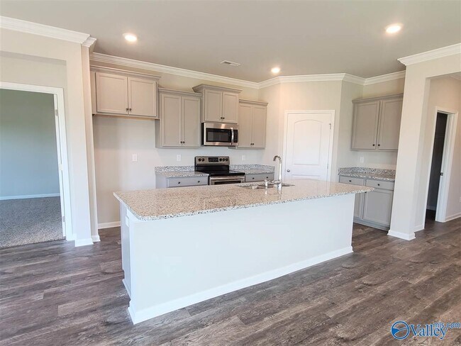 Foto del edificio - 127 Sunlit Grove Dr