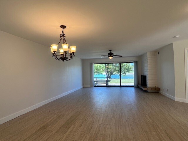 Foto del edificio - 7010 Colina Ln