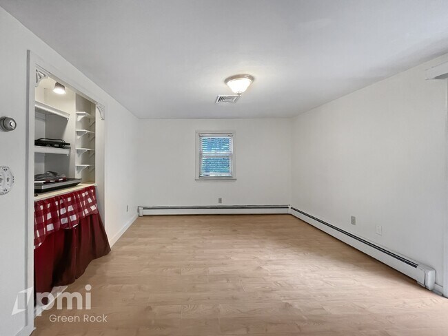 Foto del edificio - 11 Ledge Rd